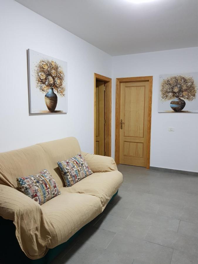 Apartamento Privado En Una Zona Tranquila Y Proxima Al Aeropuerto Tf Norte Y A La Ciudad De San Cristobal De La Laguna . Buitenkant foto