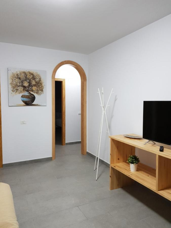 Apartamento Privado En Una Zona Tranquila Y Proxima Al Aeropuerto Tf Norte Y A La Ciudad De San Cristobal De La Laguna . Buitenkant foto