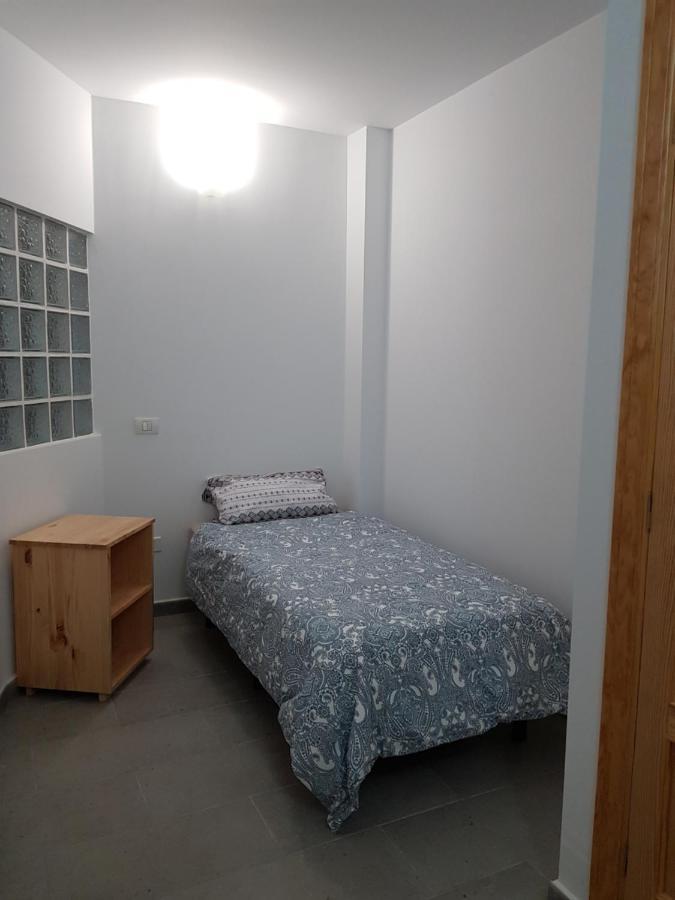 Apartamento Privado En Una Zona Tranquila Y Proxima Al Aeropuerto Tf Norte Y A La Ciudad De San Cristobal De La Laguna . Buitenkant foto